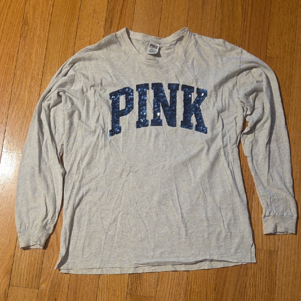 PINK Victoria's Secret Heather Gray Longsleeve Tee